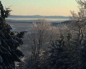 catskills_over_ice